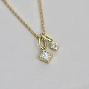 119296 118927 ro copenhagen vedhaeng raa classic diamant guld